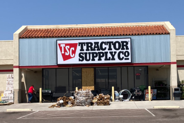 TRACTOR SUPPLY IN BENSON, AZ